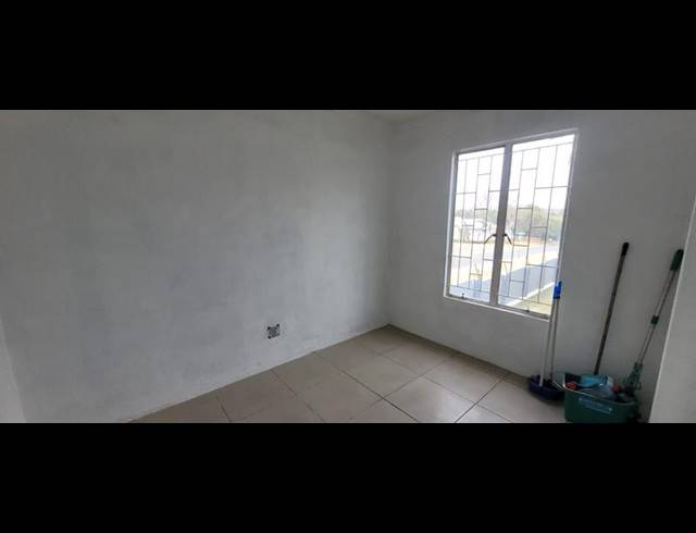 2 BEDROOM TOWNHOUSE FOR SALE IN MULBARTON